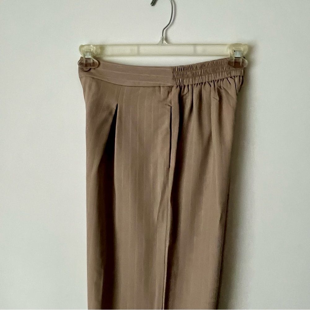 Hersy Extra Wide-Leg, Pinstriped Dress Pant in Tan. Medium - Picture 2 of 3